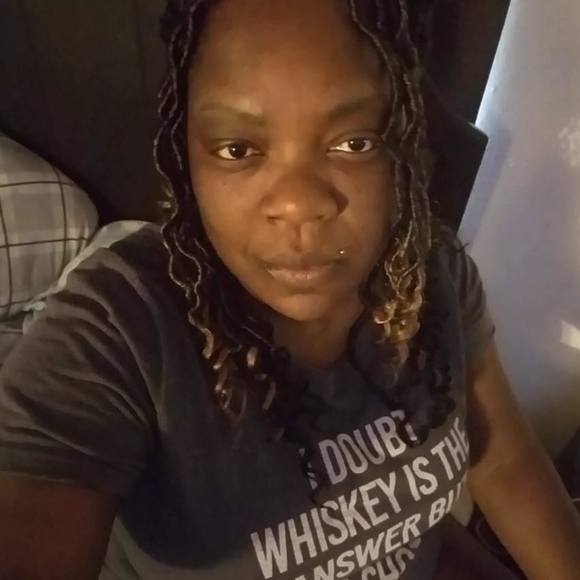 Meet your Posher, Gaysha - Picture 1 of 1